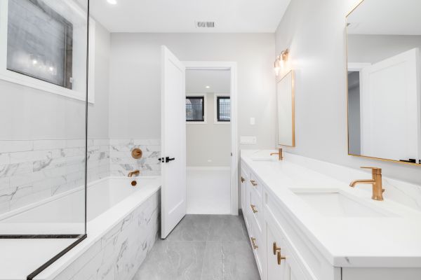 Cost of Bathroom Installation in Mesa